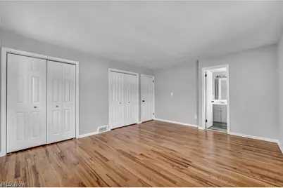 17914 Chagrin Boulevard, Huber Heights, OH 44122 - Photo 32
