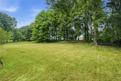 3218 Hummingbird Hill Drive, Poland, OH 44514 - Photo 34