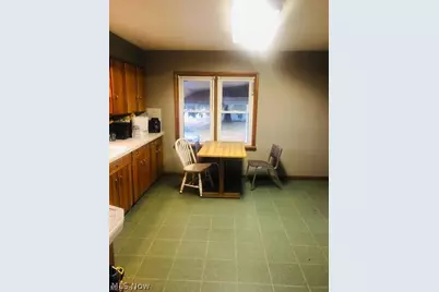 2306 Clark Avenue, Alliance, OH 44601 - Photo 2