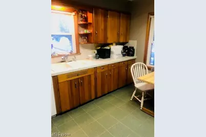2306 Clark Avenue, Alliance, OH 44601 - Photo 4