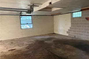 438 Baldwin Rd, Akron, OH 44312 - Photo 6