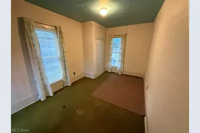 525 N Dawson Street, Uhrichsville, OH 44683 - Photo 22