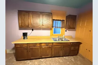 525 N Dawson Street, Uhrichsville, OH 44683 - Photo 14