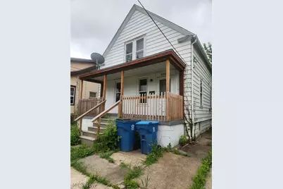 2364 Apple Avenue, Lorain, OH 44055 - Photo 2