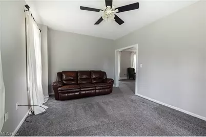 974 Chestnut Street, Grafton, OH 44044 - Photo 10