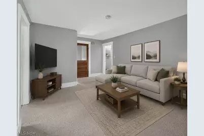 1124 W 6th Street, Lorain, OH 44052 - Photo 2