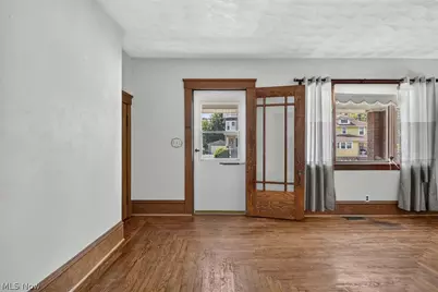 1124 W 6th Street, Lorain, OH 44052 - Photo 6