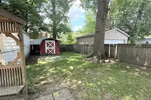 592 Lindell St, Akron, OH 44305 - Photo 10