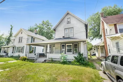 885 Wales Road NE, Massillon, OH 44646 - Photo 2