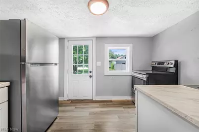 885 Wales Road NE, Massillon, OH 44646 - Photo 22