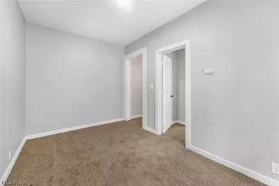 885 Wales Road NE, Massillon, OH 44646 - Photo 8