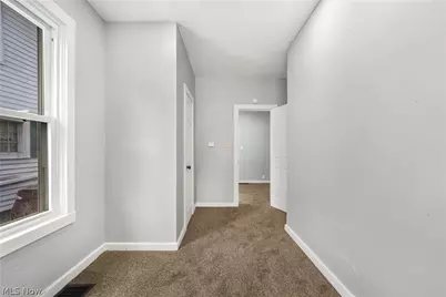 885 Wales Road NE, Massillon, OH 44646 - Photo 6