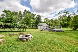 339 E Sprague Rd, Green Hills, OH 44131 - Photo 6