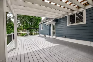 339 E Sprague Rd, Green Hills, OH 44131 - Photo 8