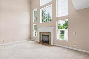 3193 Bickleigh Circle, Akron, OH 44312 - Photo 4
