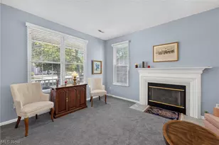 420 Pebblebrook Dr, Willoughby Hills, OH 44094 - Photo 4