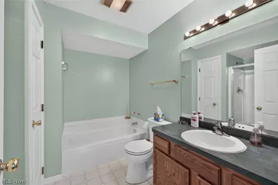 420 Pebblebrook Drive, Willoughby Hills, OH 44094 - Photo 26