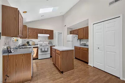 420 Pebblebrook Drive, Willoughby Hills, OH 44094 - Photo 10