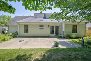 420 Pebblebrook Dr, Willoughby Hills, OH 44094 - Photo 40