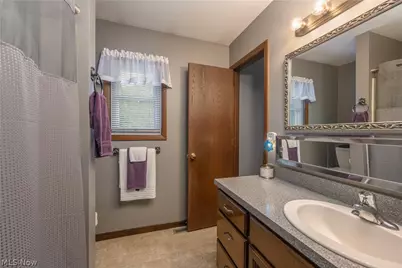 6775 Lake Cable Avenue, North Canton, OH 44720 - Photo 12