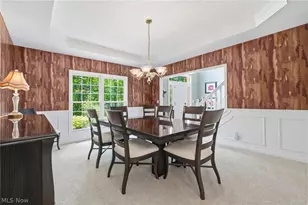9305 Roryanna Dr, Chardon, OH 44024 - Photo 8