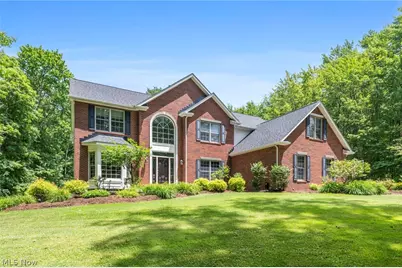 9305 Roryanna Drive, Chardon, OH 44024 - Photo 2