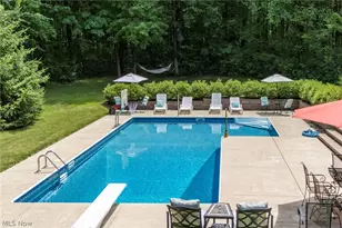 9305 Roryanna Dr, Chardon, OH 44024 - Photo 44