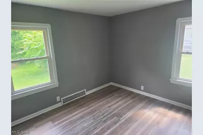 568 E Lucius Avenue, Youngstown, OH 44502 - Photo 6