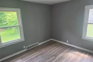 568 E Lucius Ave, Youngstown, OH 44502 - Photo 6