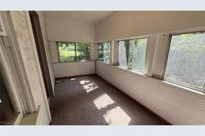629 Portage Lakes Drive, Akron, OH 44319 - Photo 18