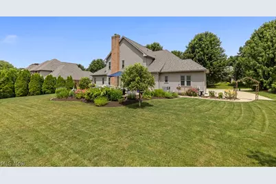 8574 Ashmede Court Circle NW, Massillon, OH 44646 - Photo 46