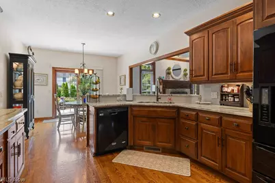8574 Ashmede Court Circle NW, Massillon, OH 44646 - Photo 8