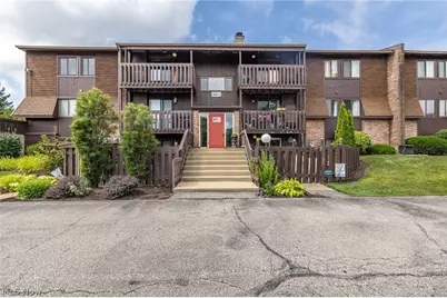 4615 Oak Hill Boulevard #206, Lorain, OH 44053 - Photo 1