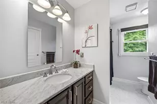 9585 Brayes Manor Dr, Mentor, OH 44060 - Photo 24