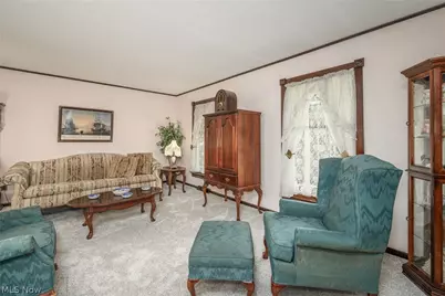 328 Wyoga Lake Boulevard, Stow, OH 44224 - Photo 6