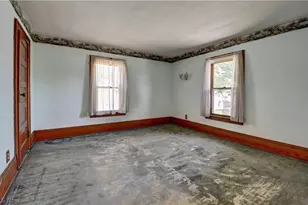 532 S River St, Newcomerstown, OH 43832 - Photo 12