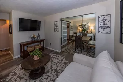 145 Tudor Avenue, Akron, OH 44312 - Photo 6