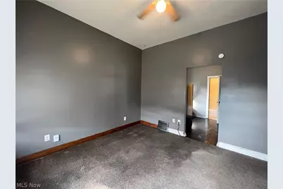 847 Jason Avenue, Akron, OH 44314 - Photo 14