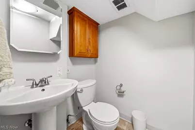183 Erieview Drive, Eastlake, OH 44095 - Photo 24