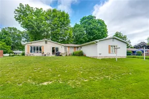3120 Bambi St NW, Canton, OH 44709 - Photo 24
