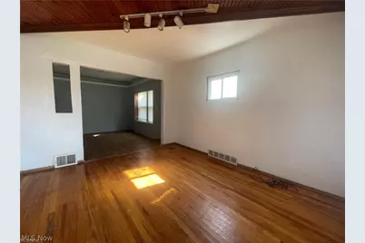 11903 Avon Avenue, Loveland, OH 44105 - Photo 8