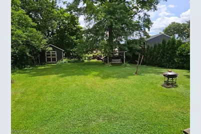 450 N Wood Street, East Canton, OH 44730 - Photo 4