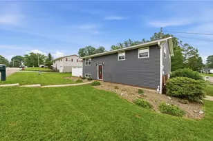 14 Maple Dr, Williamstown, WV 26187 - Photo 36