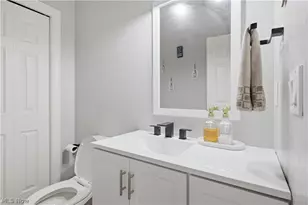 10806 Ellison Creek Dr, Concord Twp, OH 44077 - Photo 20