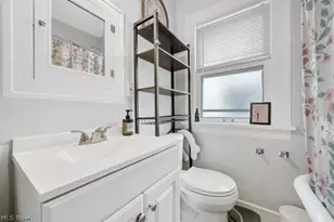 2067 Wascana Ave, Oakwood, OH 44107 - Photo 24
