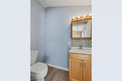 2752 6th Street, Cuyahoga Falls, OH 44221 - Photo 16
