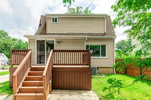 2752 6th St, Cuyahoga Falls, OH 44221 - Photo 4