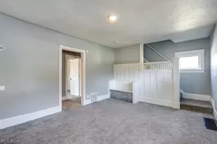 2216 10th St SW, Akron, OH 44314 - Photo 6