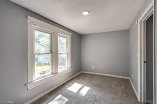 2216 10th St SW, Akron, OH 44314 - Photo 16
