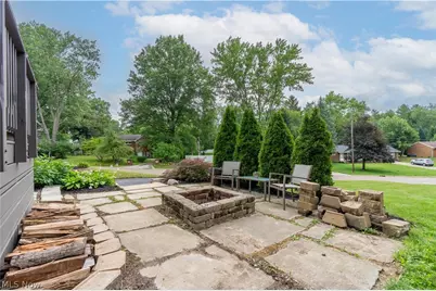 804 Overridge Avenue SE, North Canton, OH 44720 - Photo 8